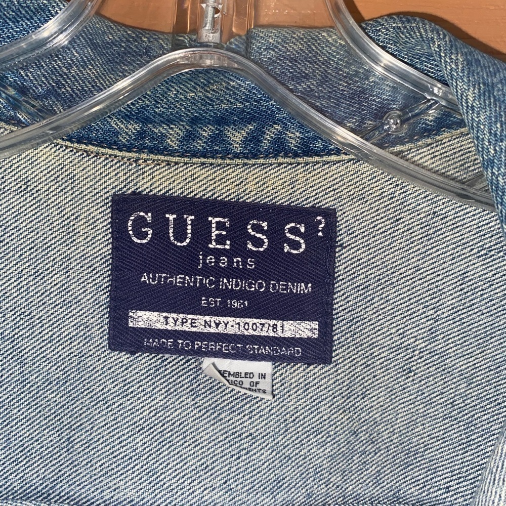GUESS - VINTAGE - EUC - Jean Jacket. Vintage. Womens Large - Picture 3 of 4